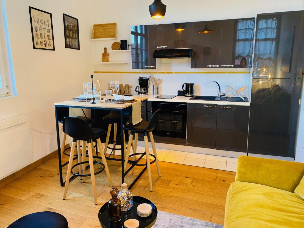 Appartement Place De La Cath' Avec Parking Колмар Екстериор снимка