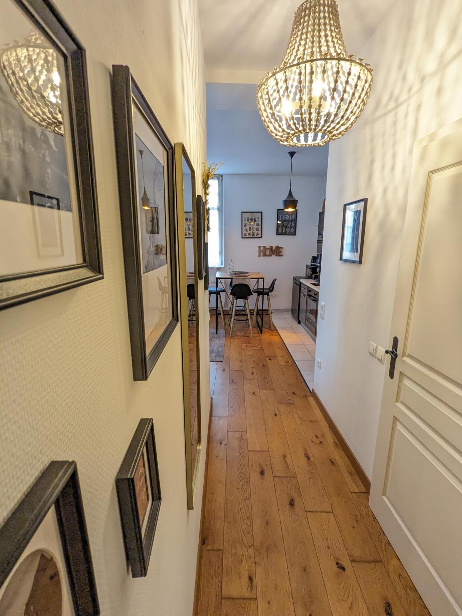 Appartement Place De La Cath' Avec Parking Колмар Екстериор снимка