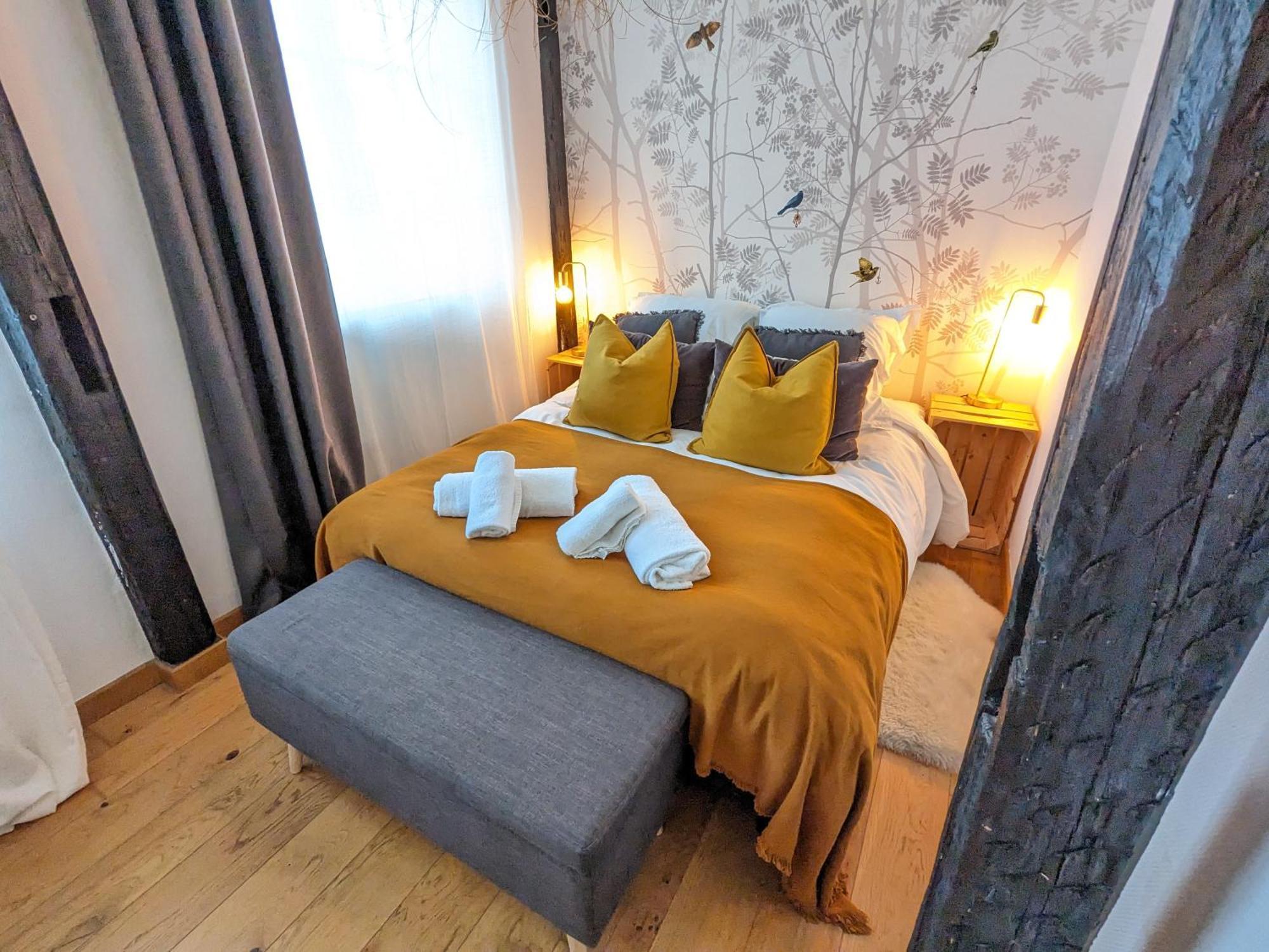 Appartement Place De La Cath' Avec Parking Колмар Екстериор снимка