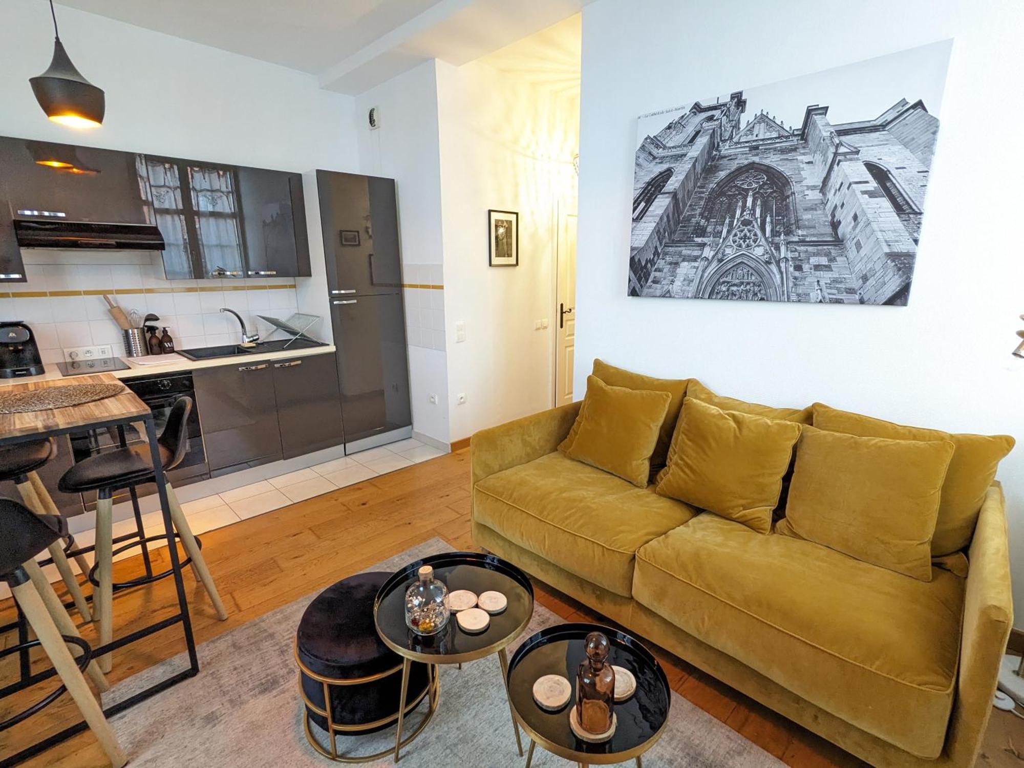 Appartement Place De La Cath' Avec Parking Колмар Екстериор снимка